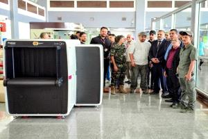 مطار عدن الدولي يدشن التشغيل التجريبي لمنظومة أجهزة التفتيش الحديثة لتعزيز الأمن والسلامة الجوية