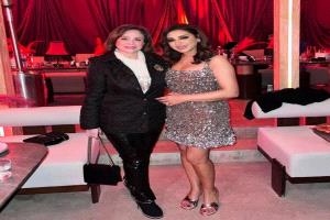 لحظات ممتعة… نجمات الفن يحتفلن بعيد ميلاد أنغام بحضور إلهام شاهين