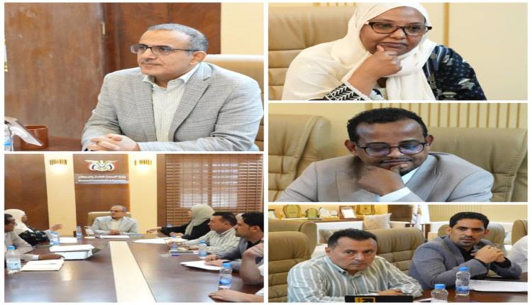 وزير الصحة يبحث مع نائب ممثل منظمة الصحة العالمية تعزيز تنفيذ مشاريع صندوق الجوائح ومواجهة تحديات القطاع الصحي