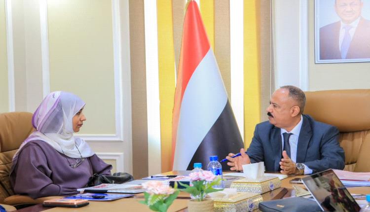 الجهاز المركزي للإحصاء ولجنة من رئاسة الوزراء يبحثان مع وزارة النقل قاعدة بيانات قطاع النقل والمواصلات والبيانات الإحصائية لدعم الحسابات القومية
