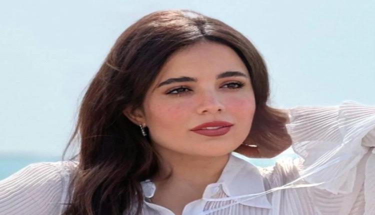 الفنانة البحرينية إيمان الحسيني تعتزل البث المباشر على تيك توك.. فما السبب؟