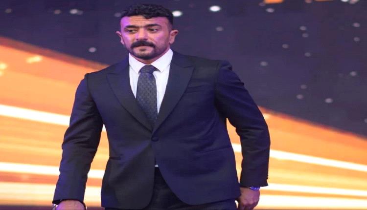 أحمد العوضي يعلق على تصدر فيلمه مع مي عمر بأسلوب ساخر