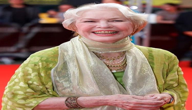 تتويج الفنانة الأمريكية إلين بورستين بجائزة «الأسد الذهبي» في مهرجان فينيسيا السينمائي 2026