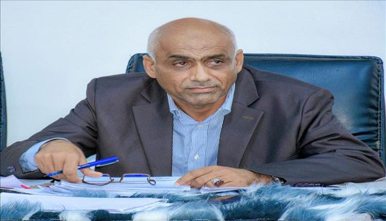 الدكتور هادي المنصوري.. حضور أكاديمي وإداري يستحق الإشادة والتقدير