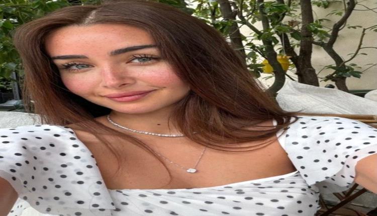 هنا الزاهد تعيد صيحة Polka Dots بفستان ربيعي منعش (صور)