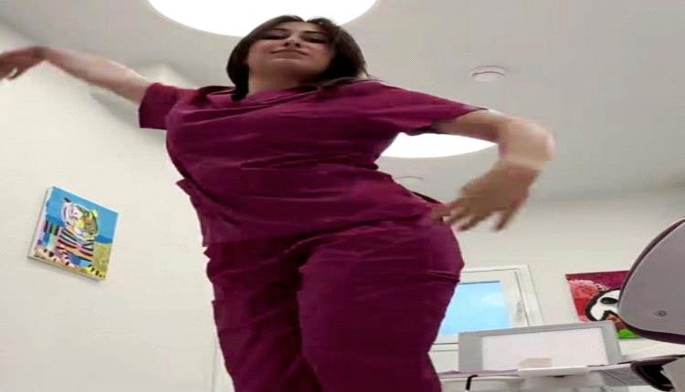طبيبة ترقص في عيادتها تشعل الجدل في مصر.. ونقابة الأطباء تؤكد انها إسرائيلية وليست مصرية
