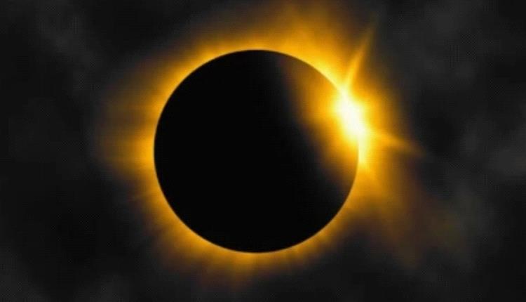 الظلام يعود إلى سماء السعودية بعد 77 عاماً.. فما القصة؟