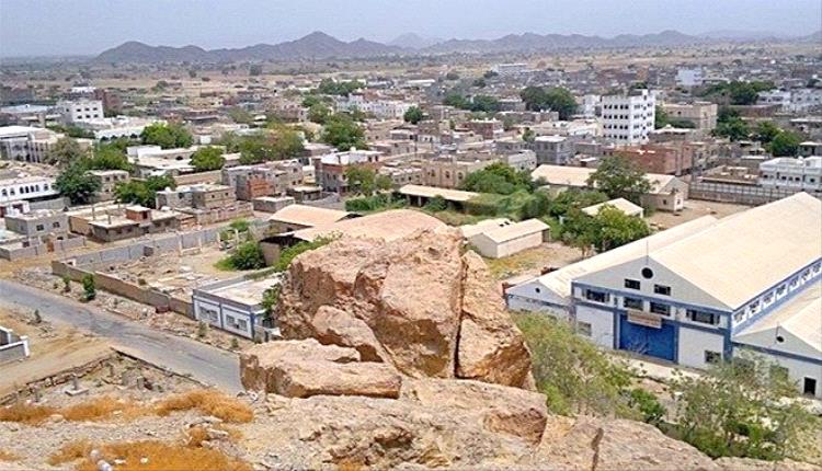 قتـ,ـيلان وعدد من الجـ,ـرحى في اشتـ,ـباكات مسـ,ـلحة بمحافظة أبين