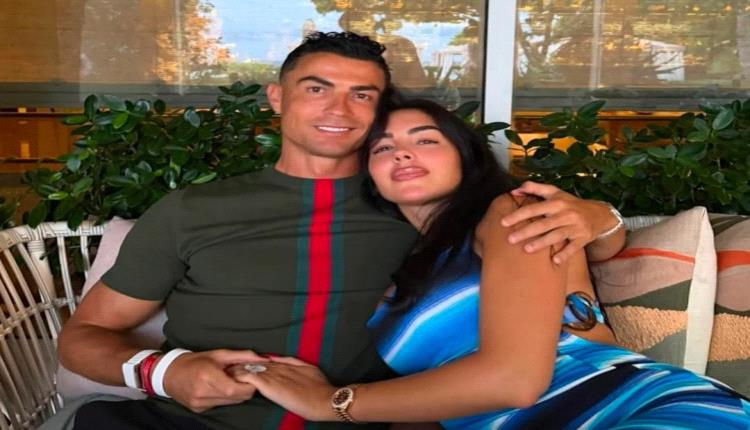 ماحقيقة زواج كريستيانو رونالدو وجورجينا نهاية الأسبوع بعد تسريب دعوة زفافهمها؟
