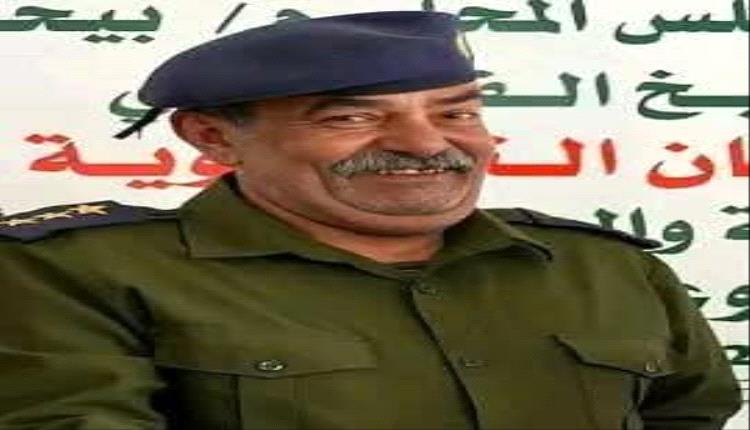 نداء من ضابط في الداخلية: "راتبنا لا يكفي نصف شهر.. ساوونا بالجيش"