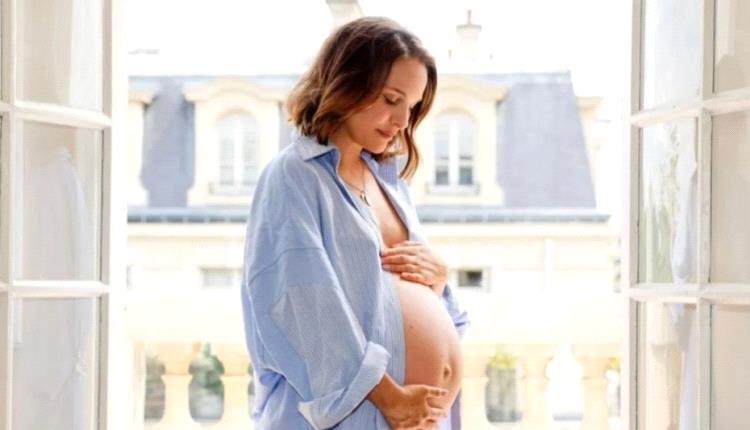 النجمة العالمية ناتالي بورتمان تشارك صورة توثق اللحظات الأخيرة قبل استقبال طفلها الثالث
