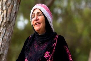 رحيل الفنانة الأردنية فتحية الفاعوري صاحبة الأغنية الشهيرة  «بحبك يا عقرب»