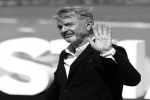 رحيل سام نيل يشعل موجة من الحزن بين عشاق السينما العالمية