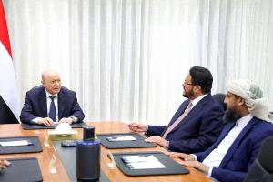 خلافات داخل المجلس الرئاسي ومراسل قناة الجزيرة يكشف تفاصيلها