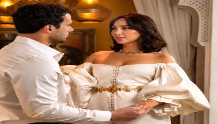 صورة رومانسية لها مع شاب مجهول تشعل السوشيال ميديا.. ما حقيقة ارتباط بسمة بوسيل؟