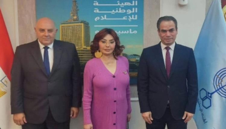 بعد اجتماع مع المسلماني.. نبيلة عبيد تعود للإذاعة بمسلسل «يا ابنتي لا تحيريني معك»