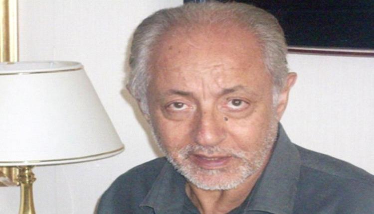«الكمان» أول عشق.. الوجه الآخر لعبد العزيز مخيون الذي لا يعرفه الجمهور
