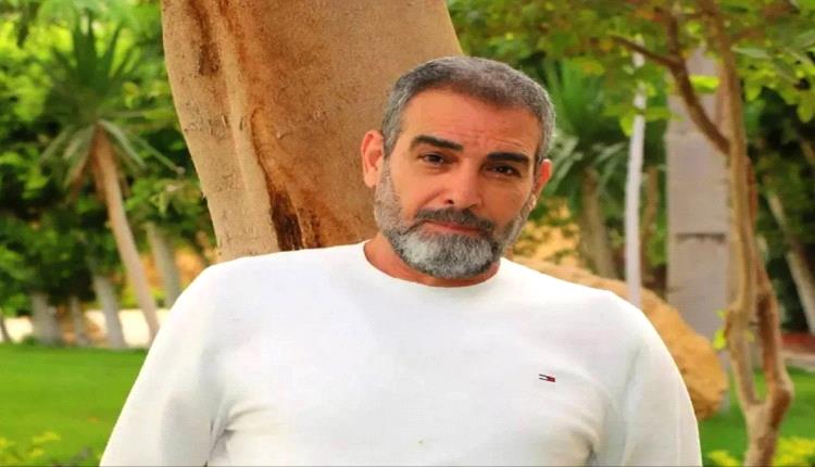 أحمد عبد العزيز يخضع لعملية جراحية وزوجته تكشف حالته الصحية وتطمئن الجمهور