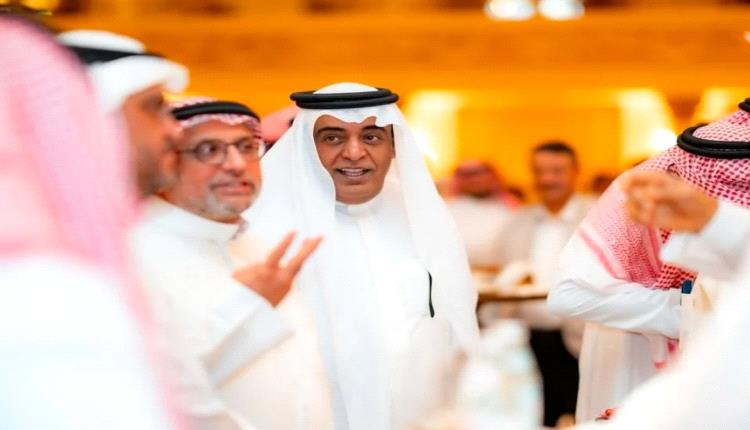وفاة والد الإعلامي السعودي وليد الفراج تثير تفاعلاً واسعاً على السوشيال ميديا