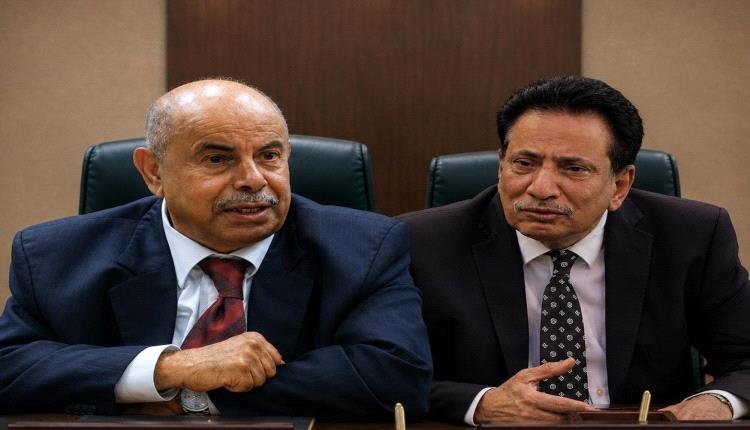 الكشف عن تورط قيادتي محافظتي المهرة وحضرموت بعمليات تهريب وعرقلة الإصلاحات الاقتصادية الشاملة