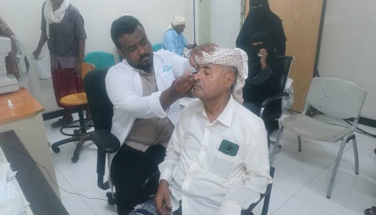 برعاية وزير الصحة ومحافظ أبين .. تدشين المخيم الجراحي للعيون بمستشفى أحور العام