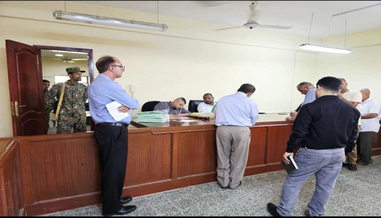 محكمة صيرة الابتدائية تصدر احكاماً بالإعـ,ـدام والسجن بحق متهمين بجـ,ـريمة قـ,ـتل رجل الأعمال أنجل الشعيبي
