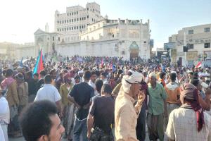 جماهير وادي وصحراء حضرموت تحتشد في سيئون وتؤكد رفض الوصاية السعودية ومناهضة الاحتلال