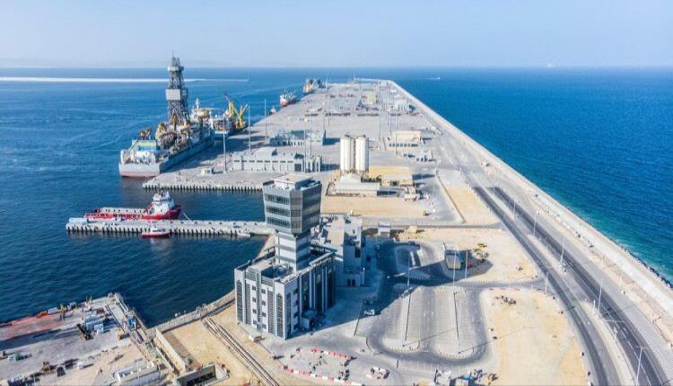 تعرض ميناء الدقم في سلطنة عمان لاستهداف بطائرتين مسيرتين