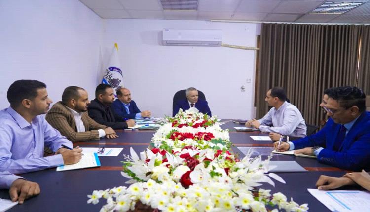 وزير الشؤون الاجتماعية والعمل يلتقي بممثلي منظمة صناع النهضة