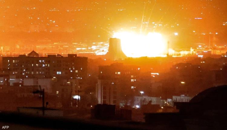 في مرمى النار.. مخازن وقود وطائرات مقاتلة ومحافظة إيرانية