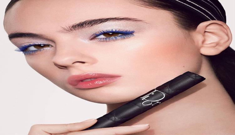 مسكارا DIORSHOW تمنحك إطلالة درامية ورموش كثيفة