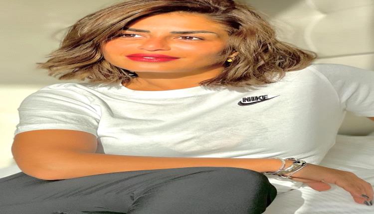 منة فضالي تخرج عن صمتها بشأن خلافها مع ياسمين عبد العزيز