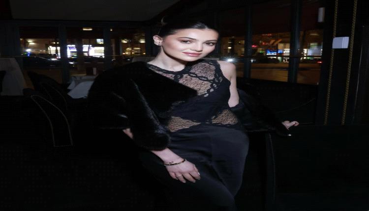 بين الفخامة والبساطة… الأسود يميز إطلالة دانا الحلاني في يومها المميز