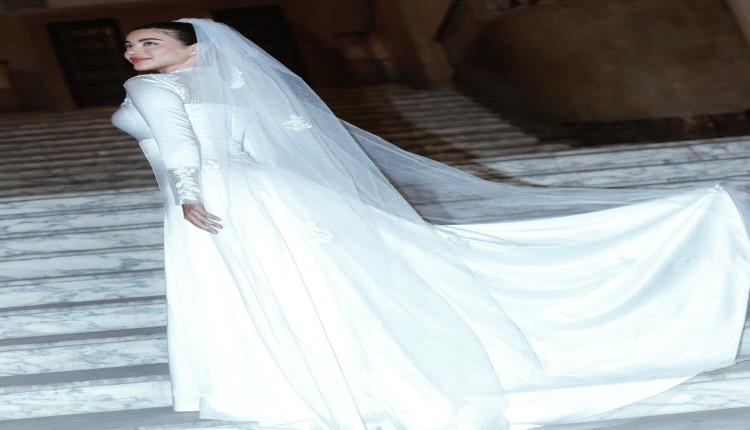 تنوع وأناقة… إطلالات يارا السكري مع أحمد العوضي تثير التفاعل