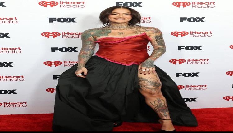 من الفستان الكلاسيكي إلى الجريء… كيلاني تتألق بأربع لوكات في الحفل