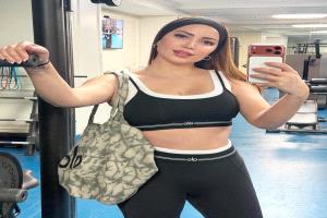 الفنانة السورية نسرين طافش تخطف القلوب بإطلالة رياضية مميزة وجذابة