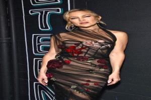 كيت هدسون تتألق بمجوهرات ماسية نادرة ثمنها نصف مليون دولار