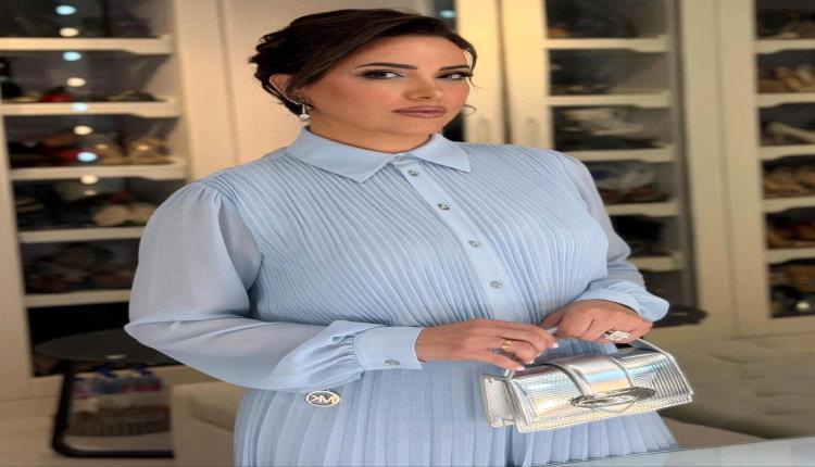 لحظة مؤثرة… ريهام عبد الغفور تهدي تكريمها في المركز الكاثوليكي لوالدها