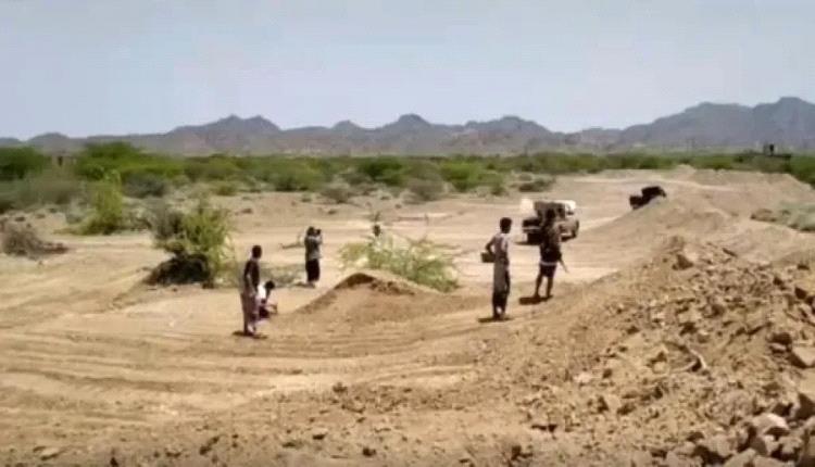 إصـ,ـابة 4 أطفال من أسرة واحدة جراء انفجـ,ـار مخلفات الغـ.ـام في الحديدة