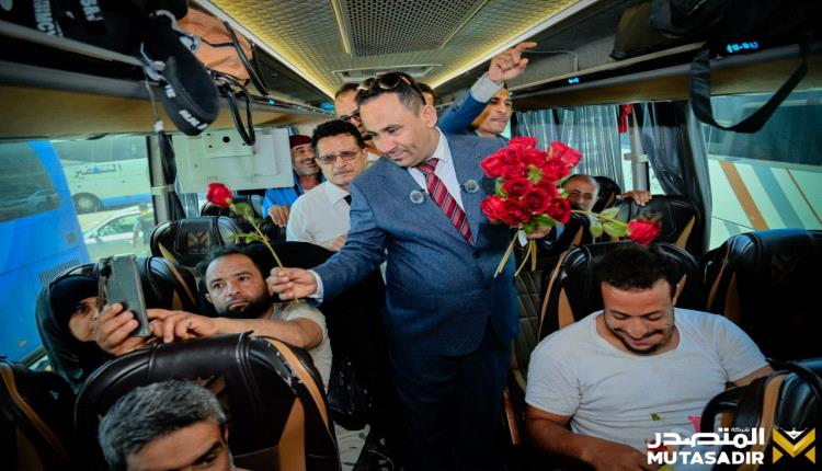 رئيس هيئة النقل البري يدشن أولى رحلات تفويج الحجاج برًا من عدن
