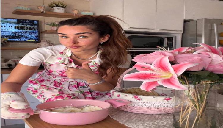 هنا الزاهد بإطلالة وردية ناعمة في أول تجربة طهي لها