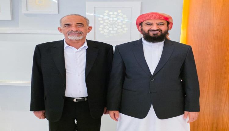 لقاء أخوي يجمع عضوي مجلس القيادة الرئاسي المحرّمي بالصبيحي لبحث مستجدات الأوضاع