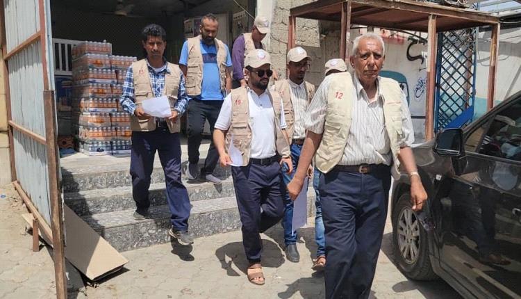 مدير عام المنصورة يوجه بحملة تلزم المحلات بيع قناني المياه بالأسعار الجديدة