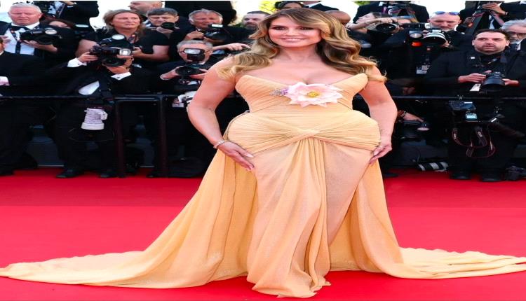 فساتين السترابلس تفرض حضورها القوي على سجادة مهرجان كان السينمائي 2026 وتخطف الأنظار عالميًا