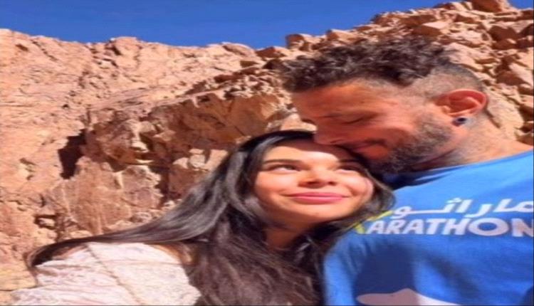 أحمد الفيشاوي يعلن ارتباطه وينشر صورة مع حبيبته كاميلا