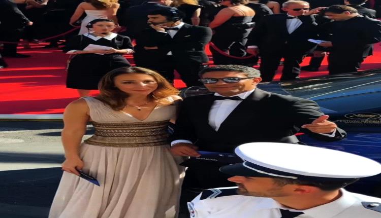 تصرف آسر ياسين وزوجته مع عروسين يخطف قلوب الجمهور ويتصدر التريند(فيديو)