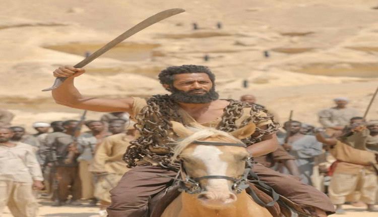 من أزمة سما المصري إلى صاحب الجلابية الممنوع من دخول فيلم أسد... من هو المطعني «محترف صناعة التريندات»؟