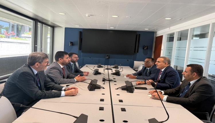 بحيبح يلتقي نظيره السوري لبحث تعزيز التعاون الصحي المشترك على هامش أعمال جمعية الصحة العالمية بجنيف