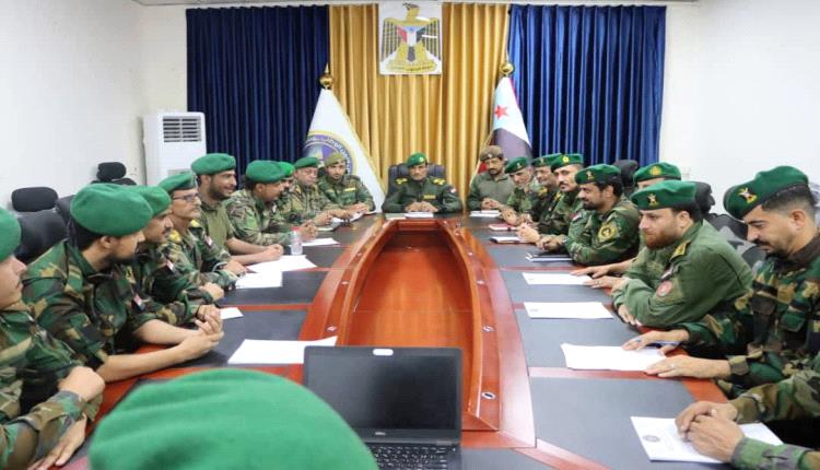 العميد الربيعي يترأس اجتماعًا لقيادات الأمن الوطني بعدن ويقر الخطة الأمنية لعيد الأضحى المبارك