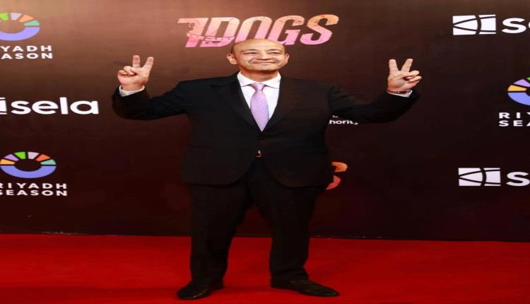 ماذا حدث في العرض الخاص لـ "7 Dogs"؟ سر تصريح عمرو أديب المثير للجدل: "أنا متزوج"!